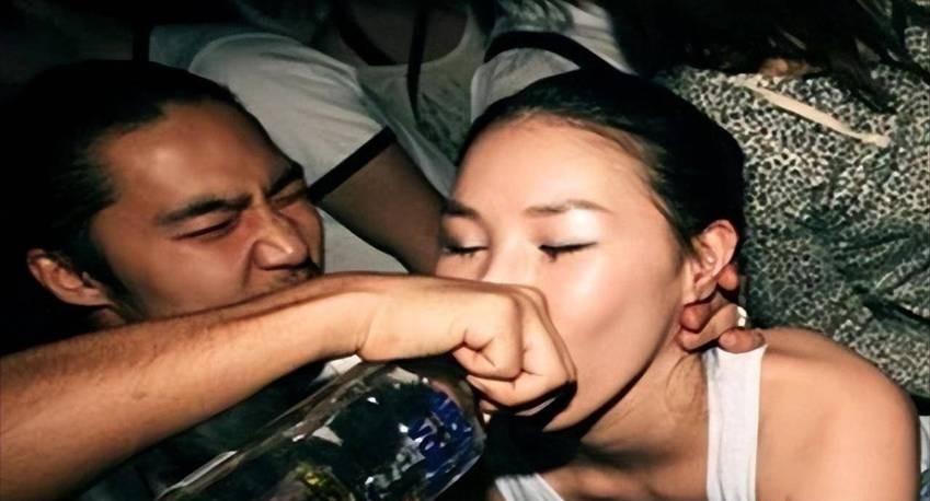 韩娱又爆丑闻！艺人被明码标价服务高层，时长高达八九个小时