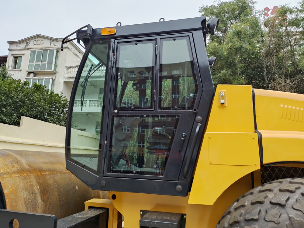 压路机推荐购买,耐用的凸块式压路机哪家好