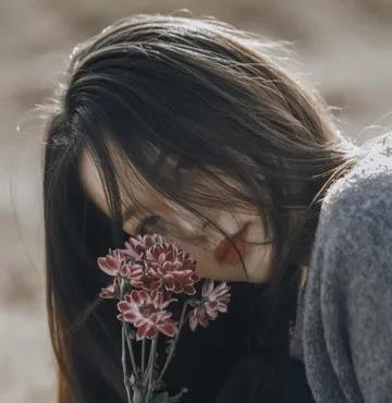 男人越是喜欢一个女人越是怕她吗,女人越爱一个男人该怎么办