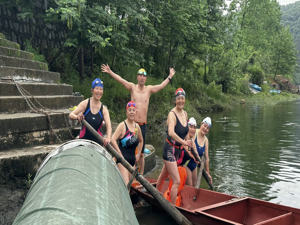 怀化第六届运动会游泳比赛,怀化鹤城泳协漂流