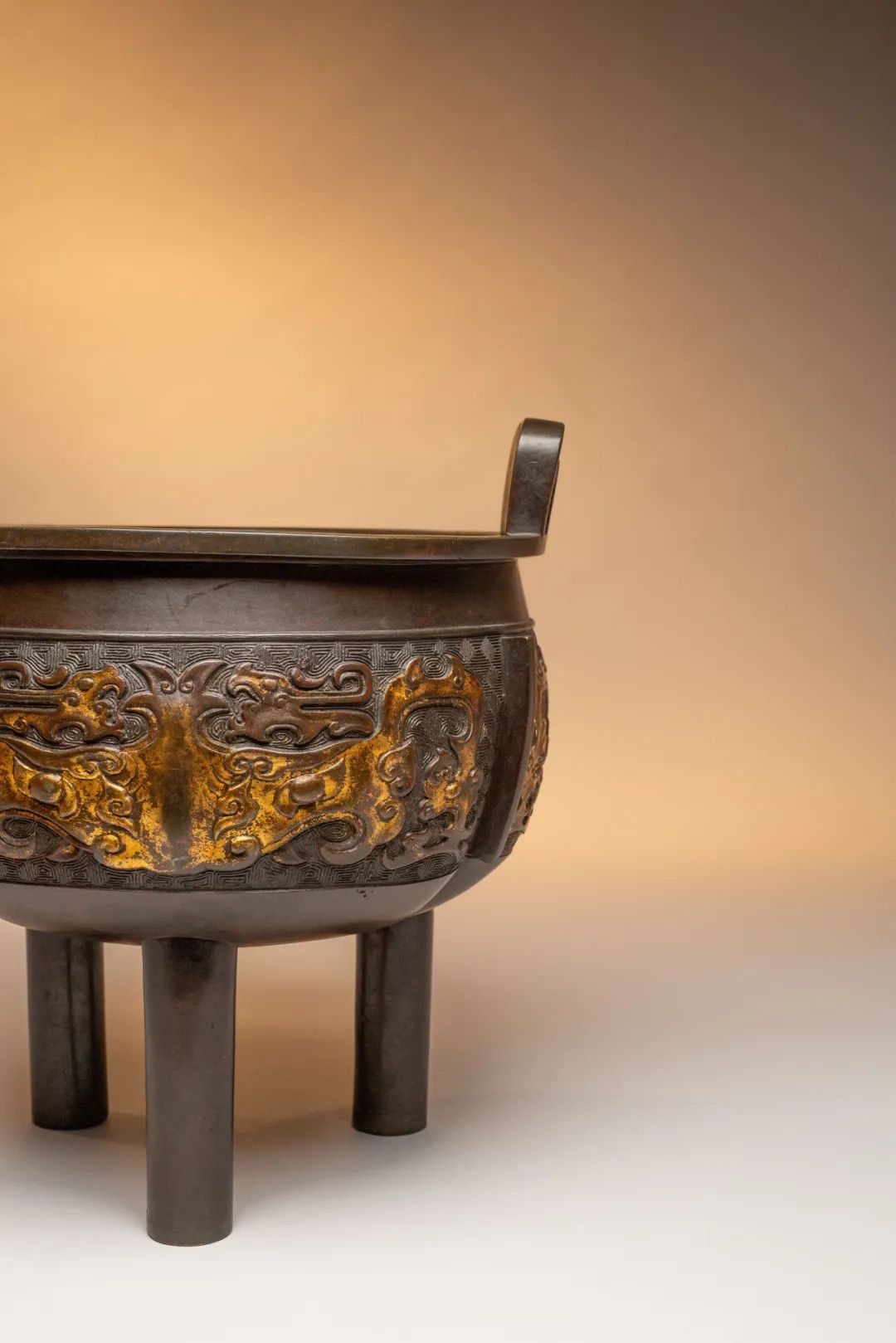 嘉庆粉彩壶,嘉庆官窑黄地粉彩