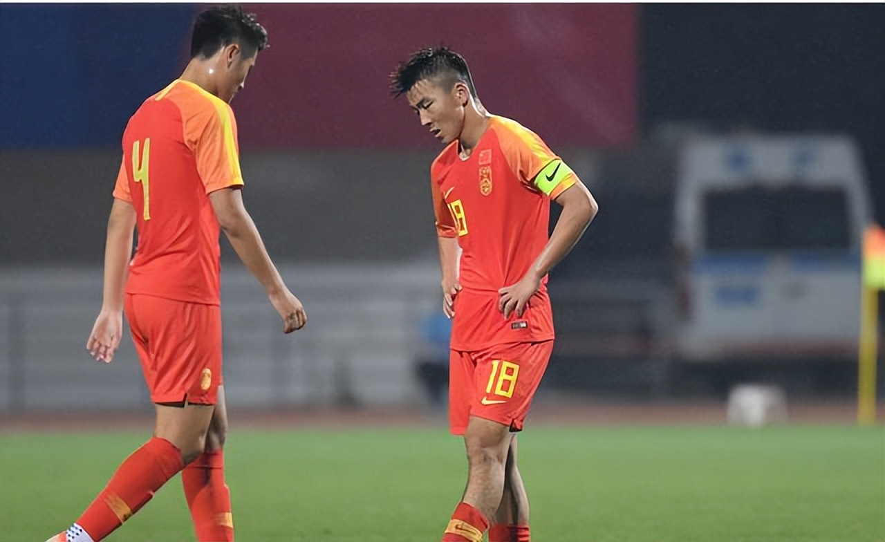 足球是一种感情,中国爱情是什么