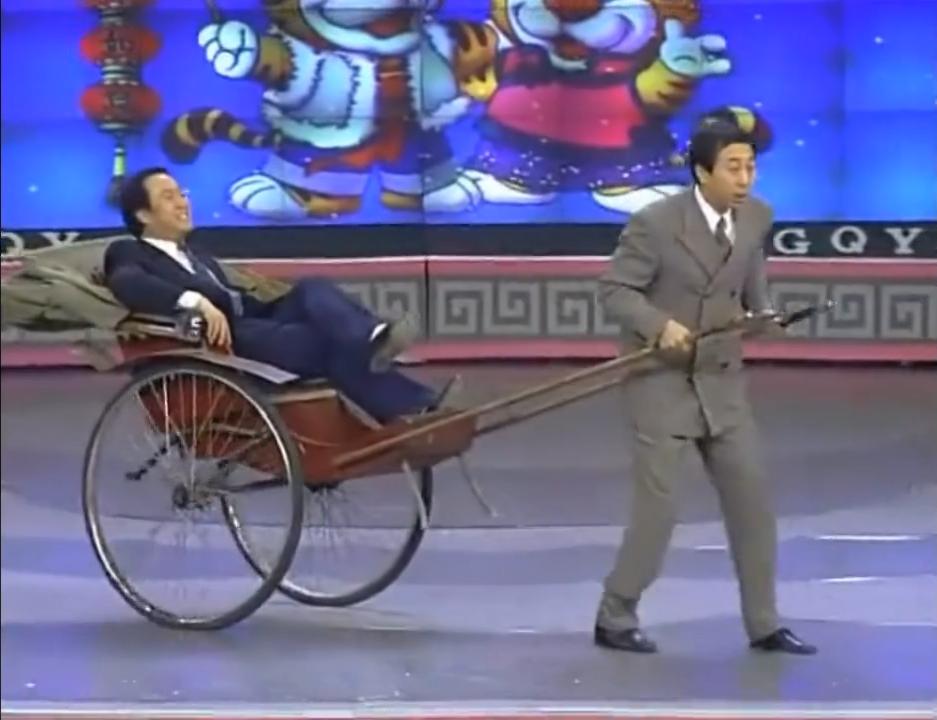 春晚说中国足球的小品,春晚调侃中国足球