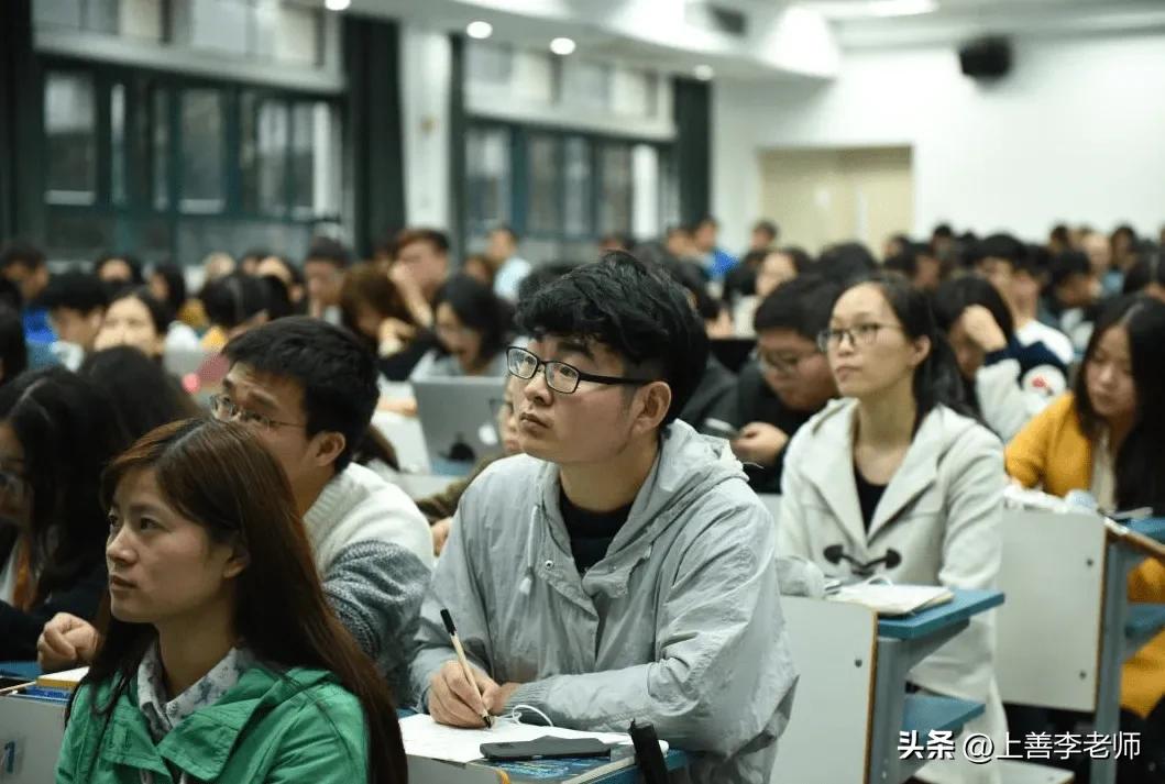 小伙花20万开店每天营业额只有78,小伙花30万开店每天营业额只有78