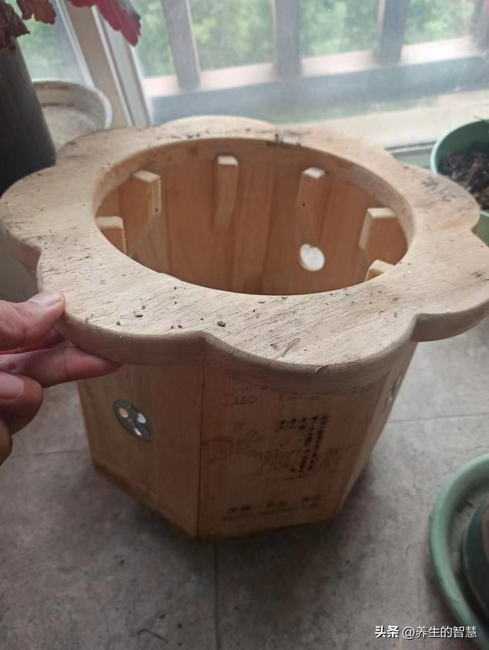 艾灸工具木制还是陶瓷,艾灸用仪器好还是手工好