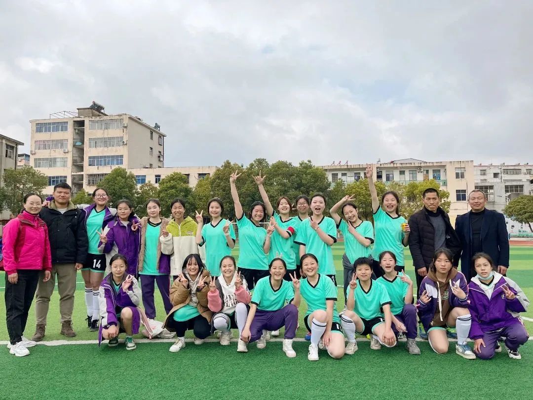 随县第三届“新华杯”中小学生运动会在炎帝学校举行