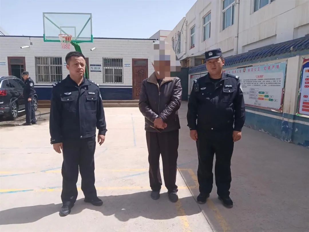 微信扫码付错款报警有用吗,派出所主防有哪些问题