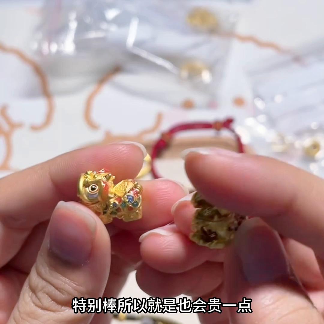 乾坤圈买哪种材质的,乾坤圈是手镯还是吊坠