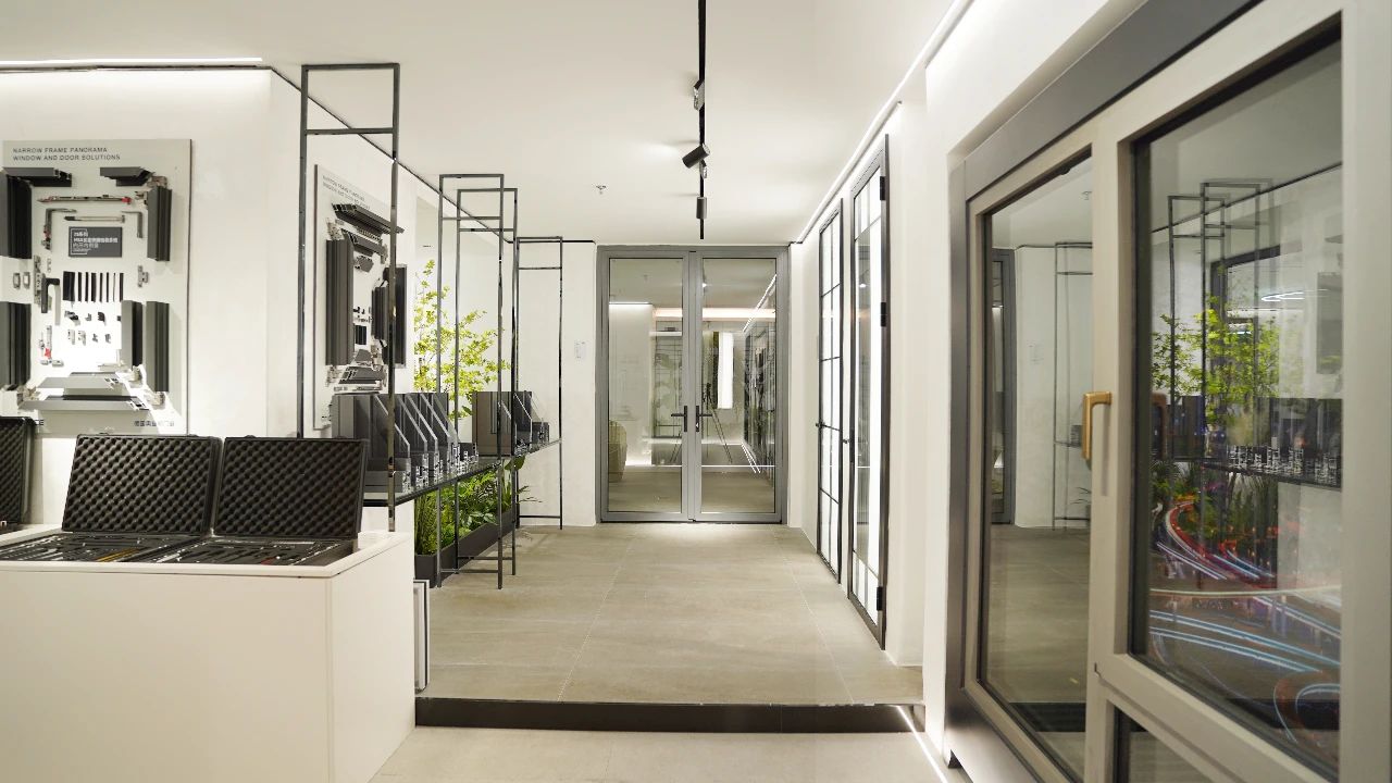 金诺阳门窗别墅门窗该怎么选,金诺阳门窗是哪里生产的