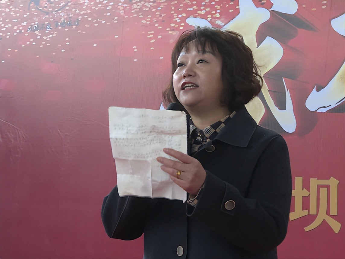 花篮摆了半条街！南充嘉陵的龙蟠竟然办起一个“宴会中心”了！