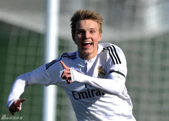 满分作文平凡而伟大,满分作文励志人生