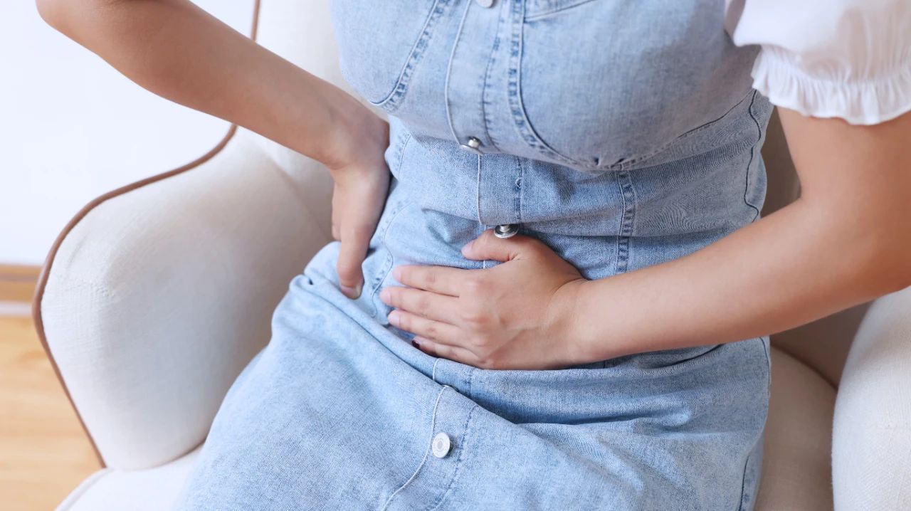 习惯性流产有先兆，怀孕后出现这2个表现时，孕妇需要格外警惕