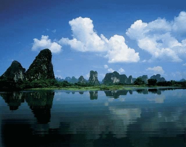 王小波笔下的漓江，是仙境，也是仙子