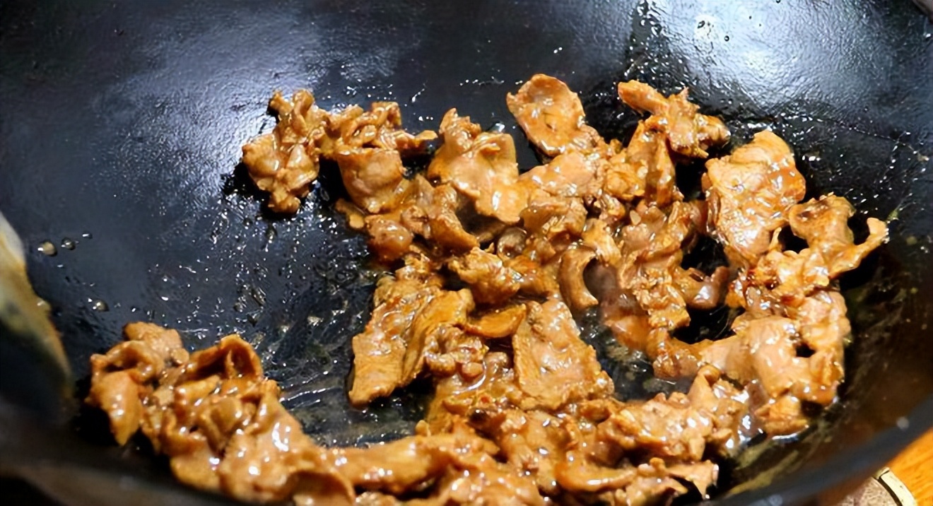 夏天热吃什么饭下饭好,夏天吃什么饭开胃一点