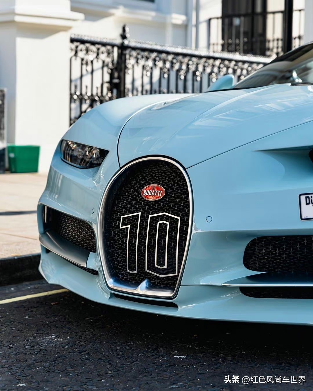 国外街拍精选系列|伦敦街头迪拜大佬座驾布加迪Chiron号比车贵