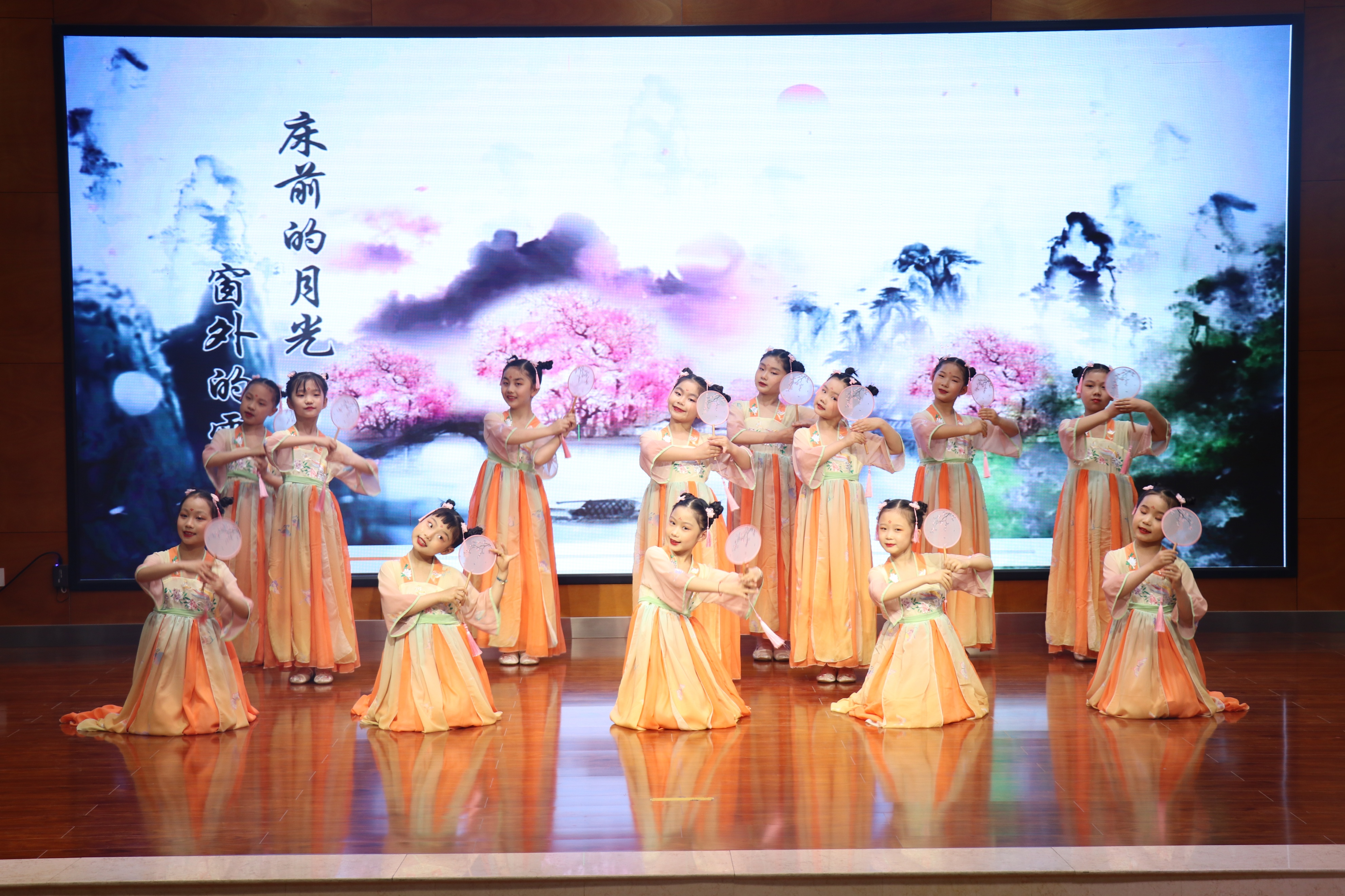 金水区文化路第二小学：诵经典诗词传中华文明