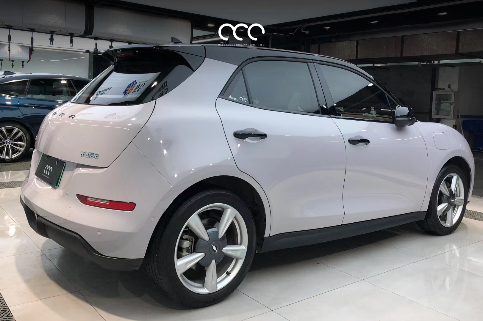 欧拉好猫改色七彩镭射白,欧拉好猫珍珠白改色案例