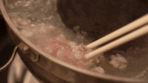 宁夏手把羊肉的正宗做法,宁夏红焖羊肉视频完整版