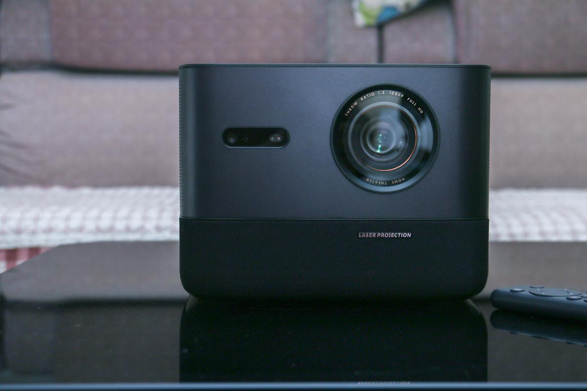 AOCK1S激光投影：4500ANSI不虚标，还豪配帝瓦雷音响，配置很顶！