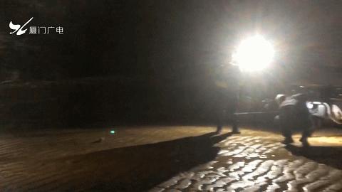 鍘﹂棬娌欐哗鏈夋矙婊╄溅,鍘﹂棬娴锋哗涓婃湁瑁呯敳杞﹀悧