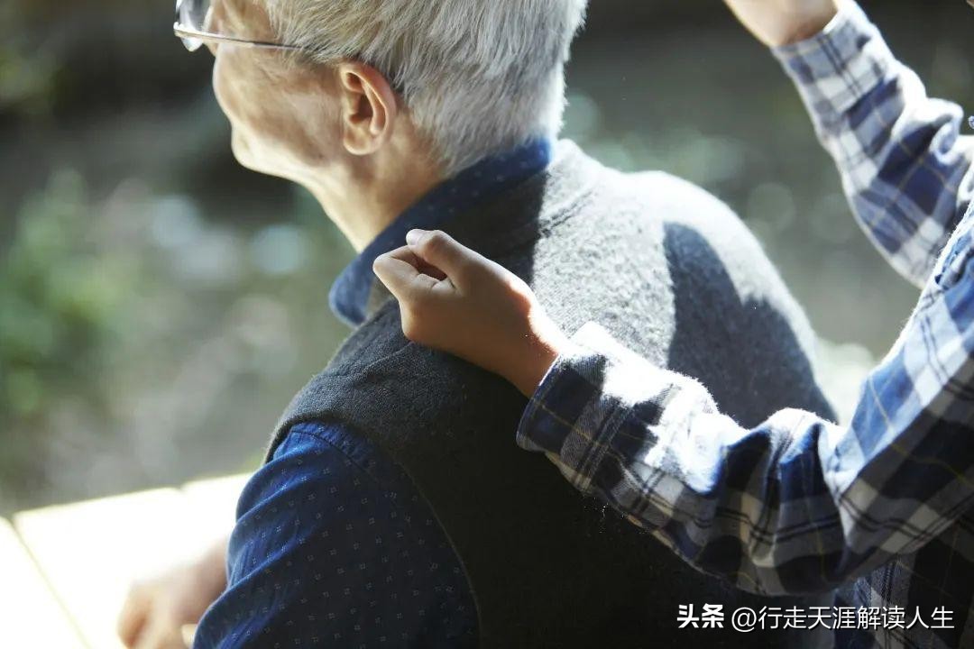 新加坡老人没有退休金吗,没有退休金的老人国家有补助吗