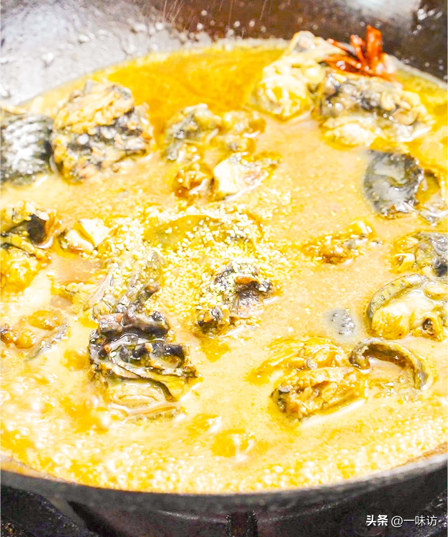 乌鸡和什么炖煮好吃呢窍门,乌鸡炖汤还是炒着好吃些