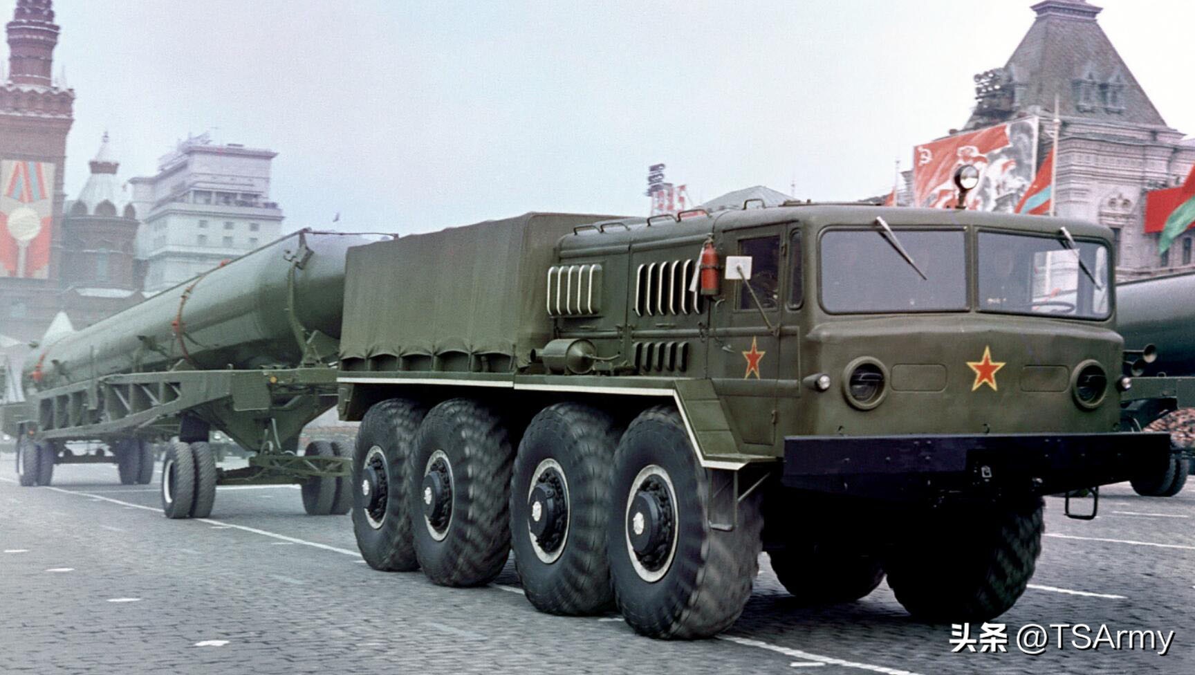 前苏联重型军用卡车图片,上个世纪的军用卡车苏联平头卡车