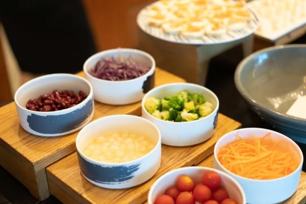 美食与美景并存,美食与美景交相辉映