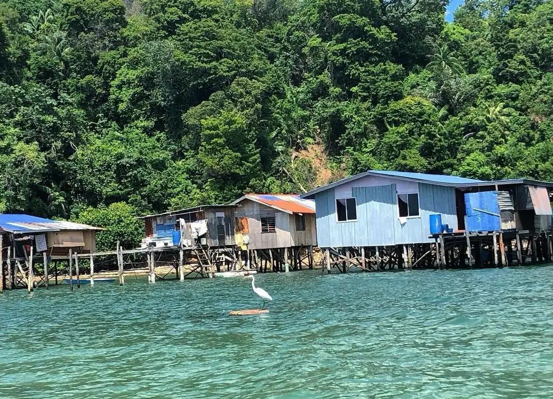 文莱人口和国土面积是多少,在亚洲生活最好的国家文莱