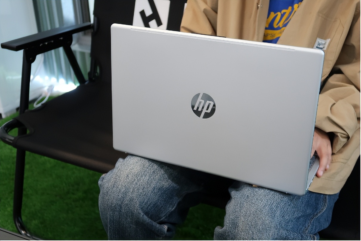 性能强屏幕大！惠普星Book15-三千多的实惠之选