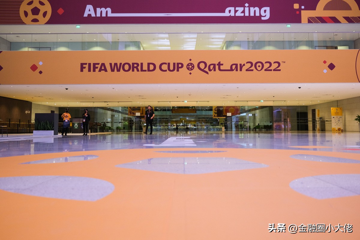 世界杯足球裁判执法一场多少钱,吹裁判一场多少钱