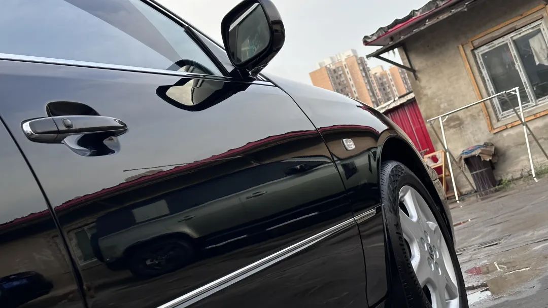 大哥12万买2005年售价100万的凌志LS430，含泪又花10万翻新才能开