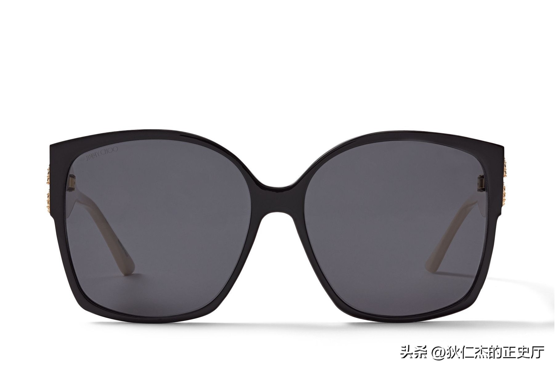 世界各地服饰文化,中西方服饰文化的起源