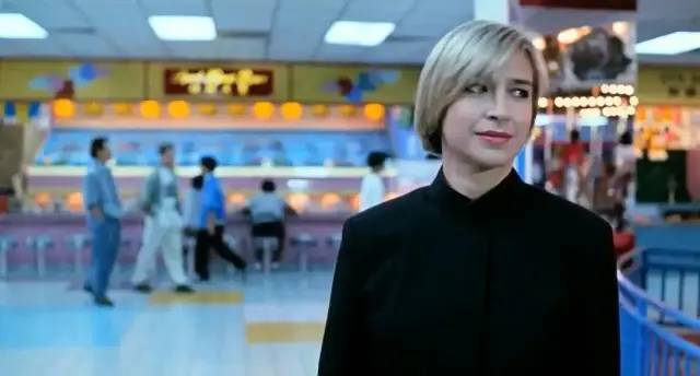 香港影坛红极一时10位女打星，4位是外籍明星，如今生存现状迥异