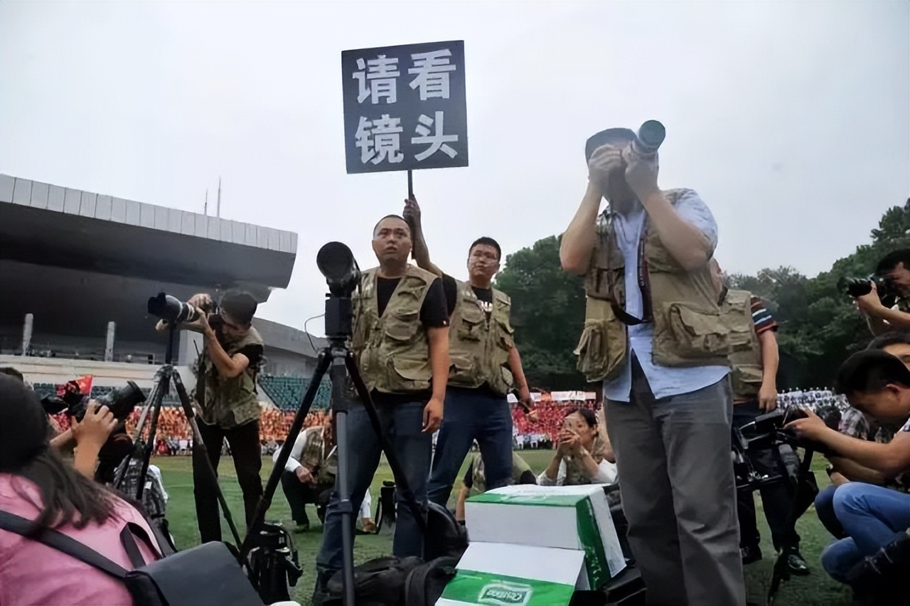 高能电影乘风破浪,毕业照高能