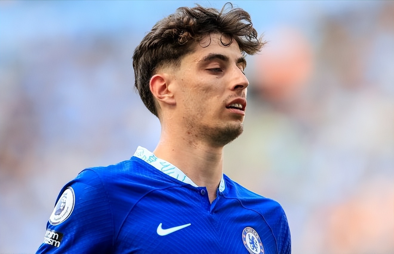 拒绝队伍成“黑马”！皇马教父出手亲签7000万先生，助他再拾自信