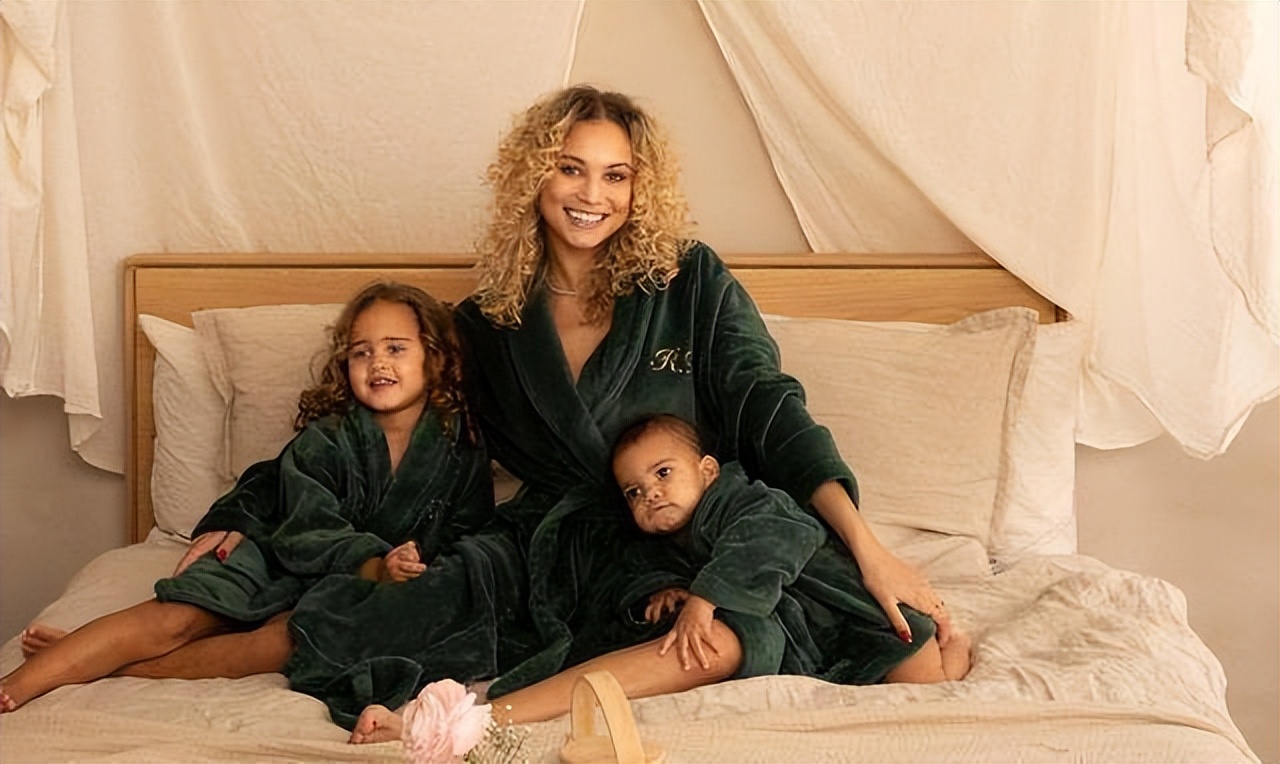 姆巴佩变性女友分手了吗,姆巴佩与变性女友