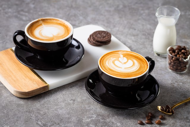 肯德基被骂热搜,全网痛批肯德基咖啡吸管事件