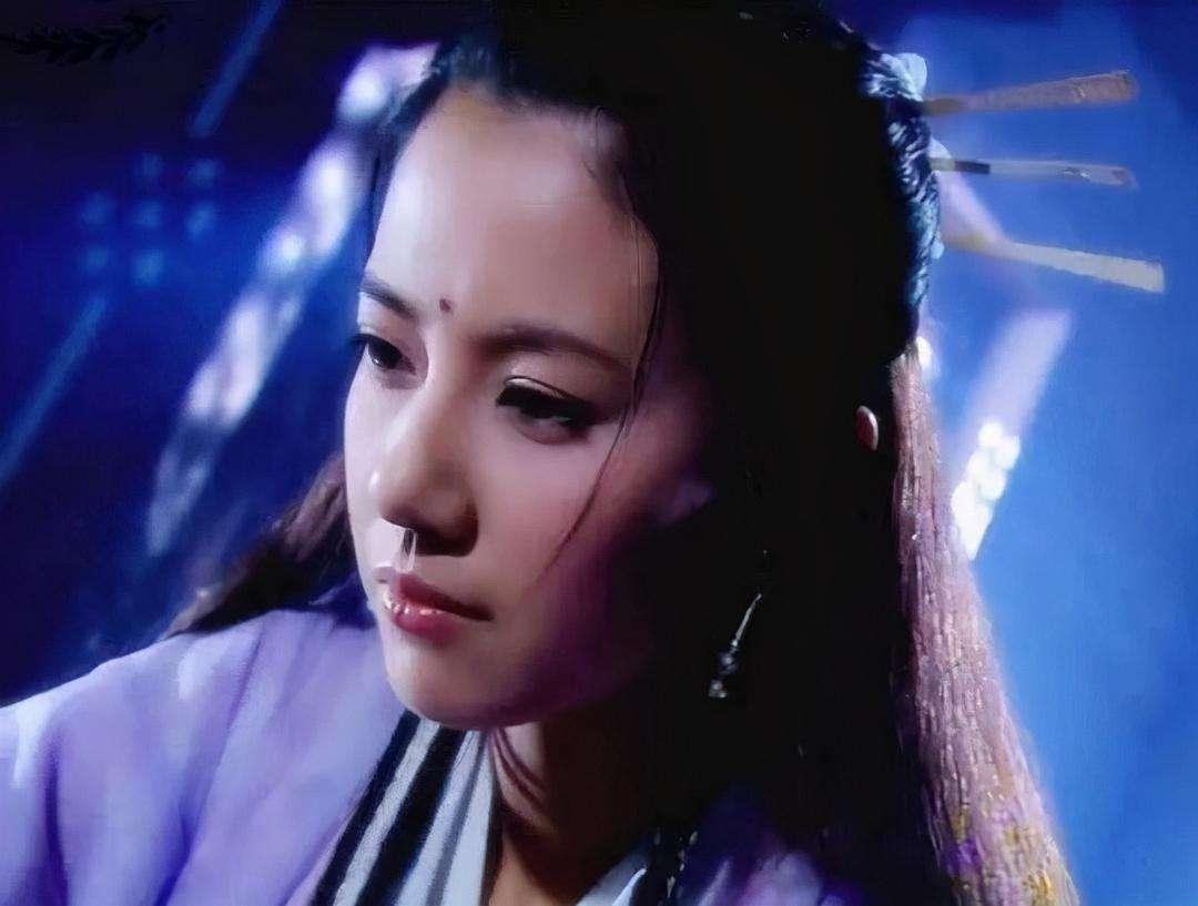 金庸取的最好听的名字,金庸取名100个字汇总