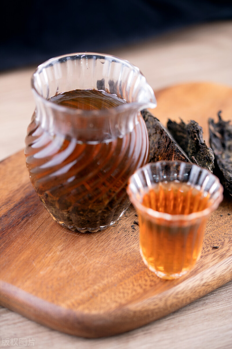 冬天适合喝什么茶最好,冬天适合喝什么茶养胃养肝