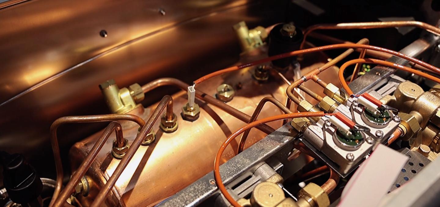 手动咖啡机好还是半自动咖啡机好,全自动哪种咖啡机好