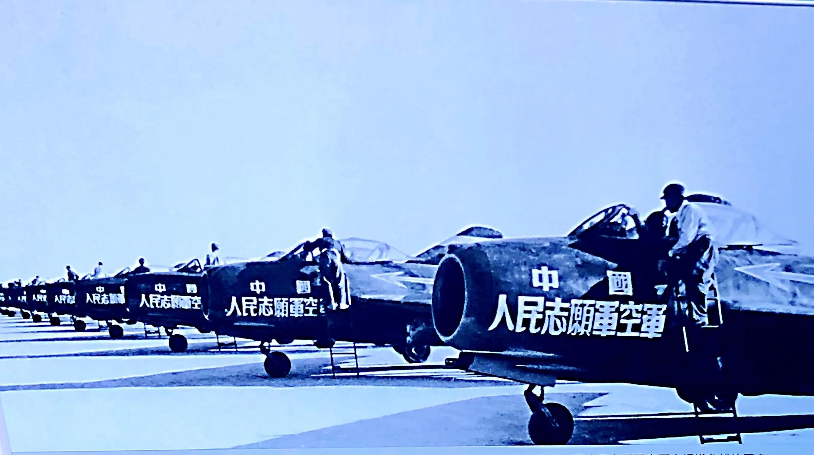 19岁小兵当众批评徐海东指挥有问题,3句话升了3级,40岁成上将