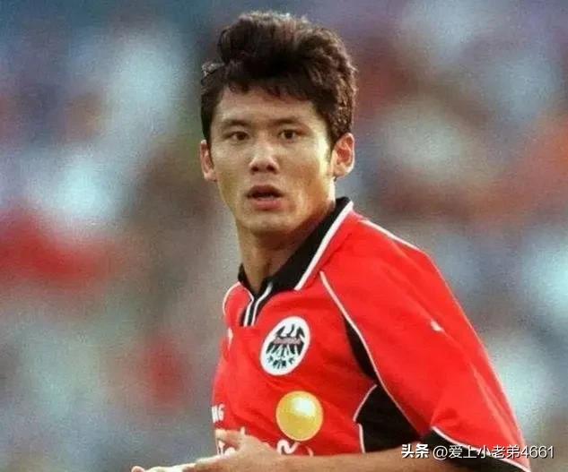 奔驰在德甲赛场上的“中国杨”