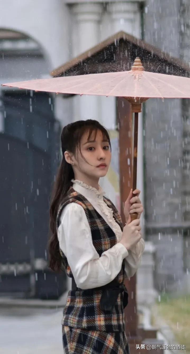 手机里都有什么好看的图片,手机好看图片在哪下