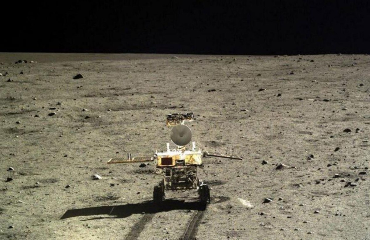 中国刚准备载人登月,美国立法要求勿动登月遗址,听还是不听?