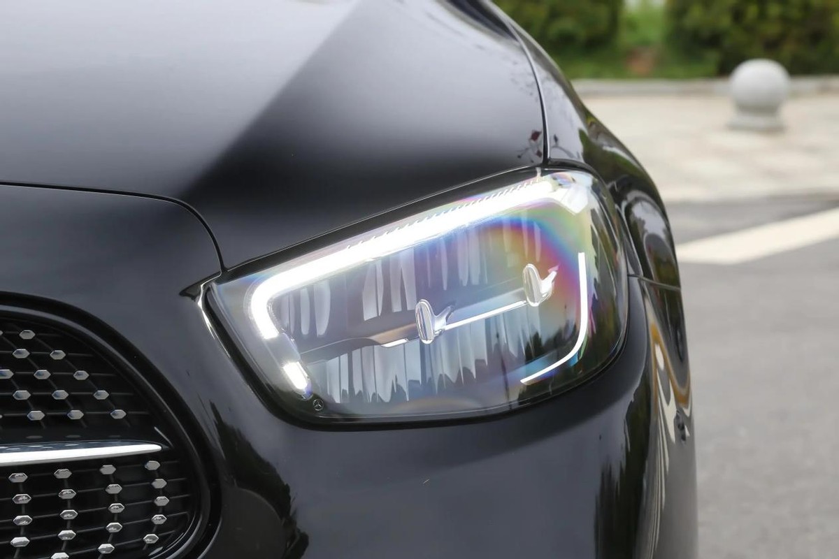 同样价钱奥迪a6l和奔驰c,奔驰c和奥迪a6l怎么选