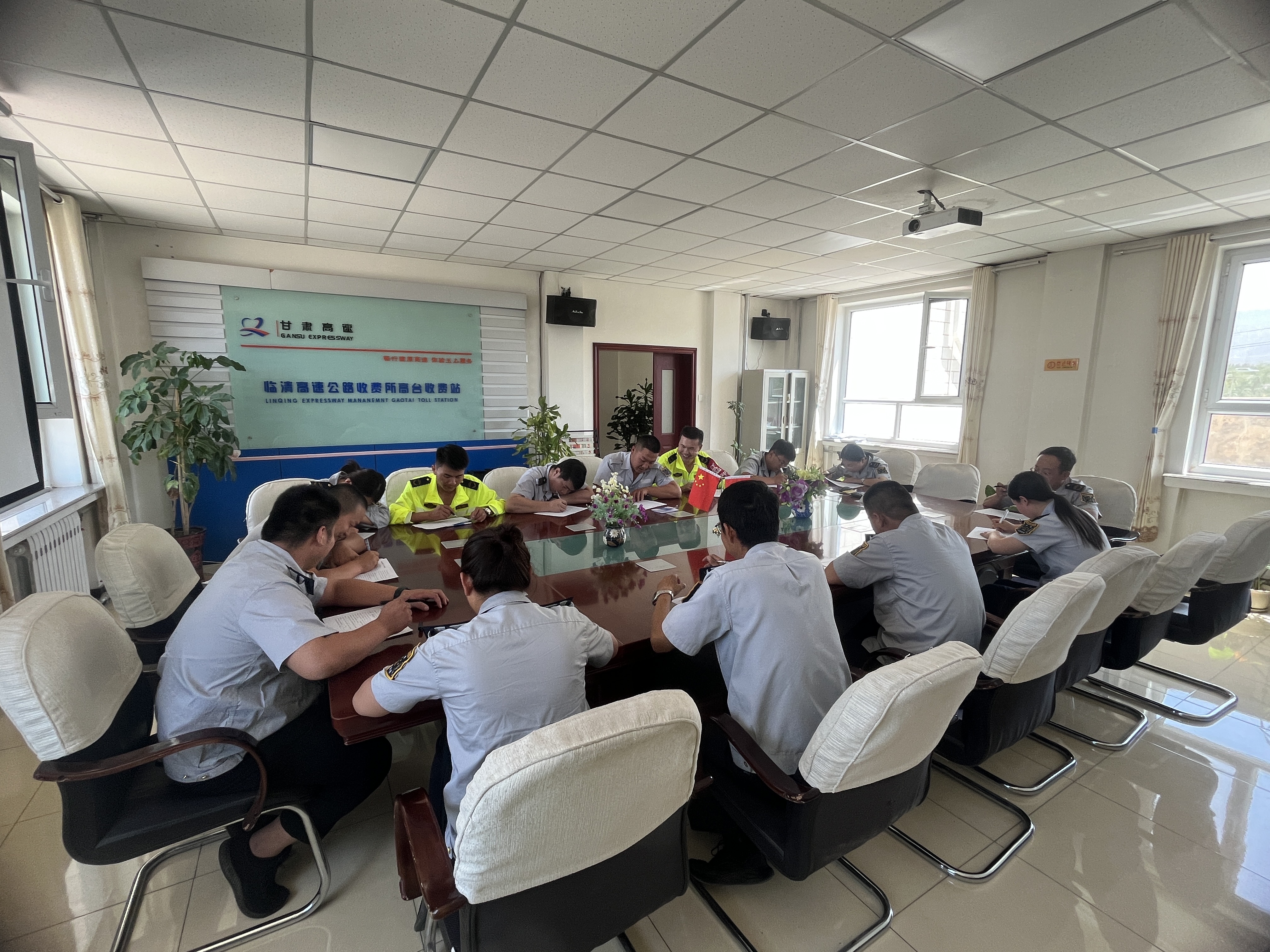 三抓三促行动工作开展存在的问题,收费站三抓三促是什么