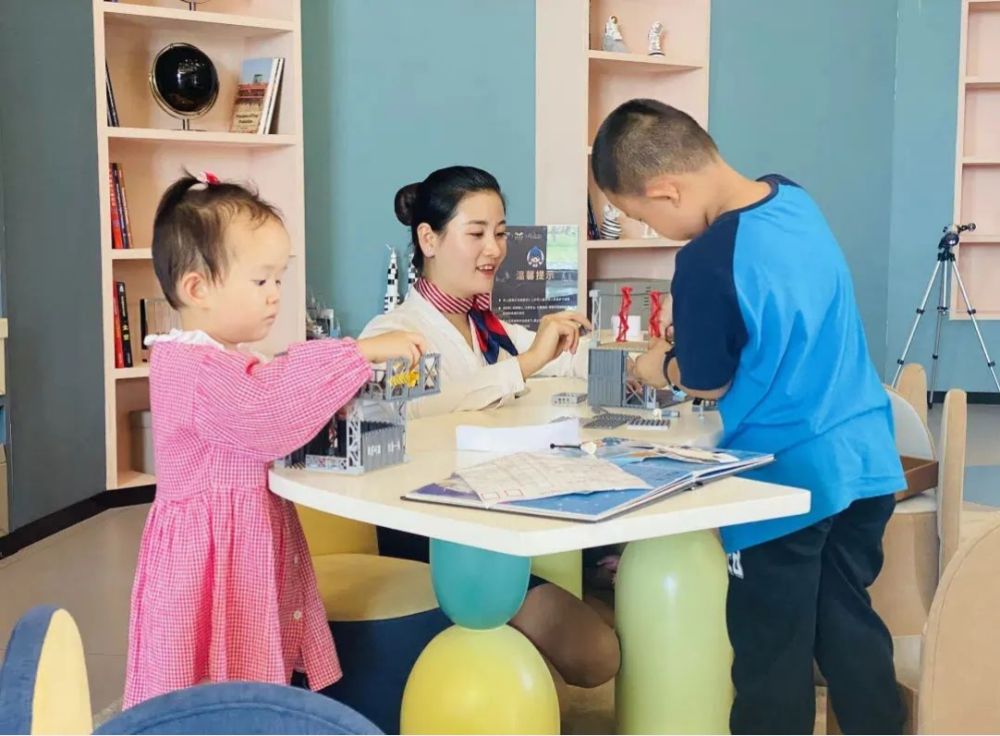 “三最”住区提品质，新鸥鹏文教服获“中国物业百强”TOP26