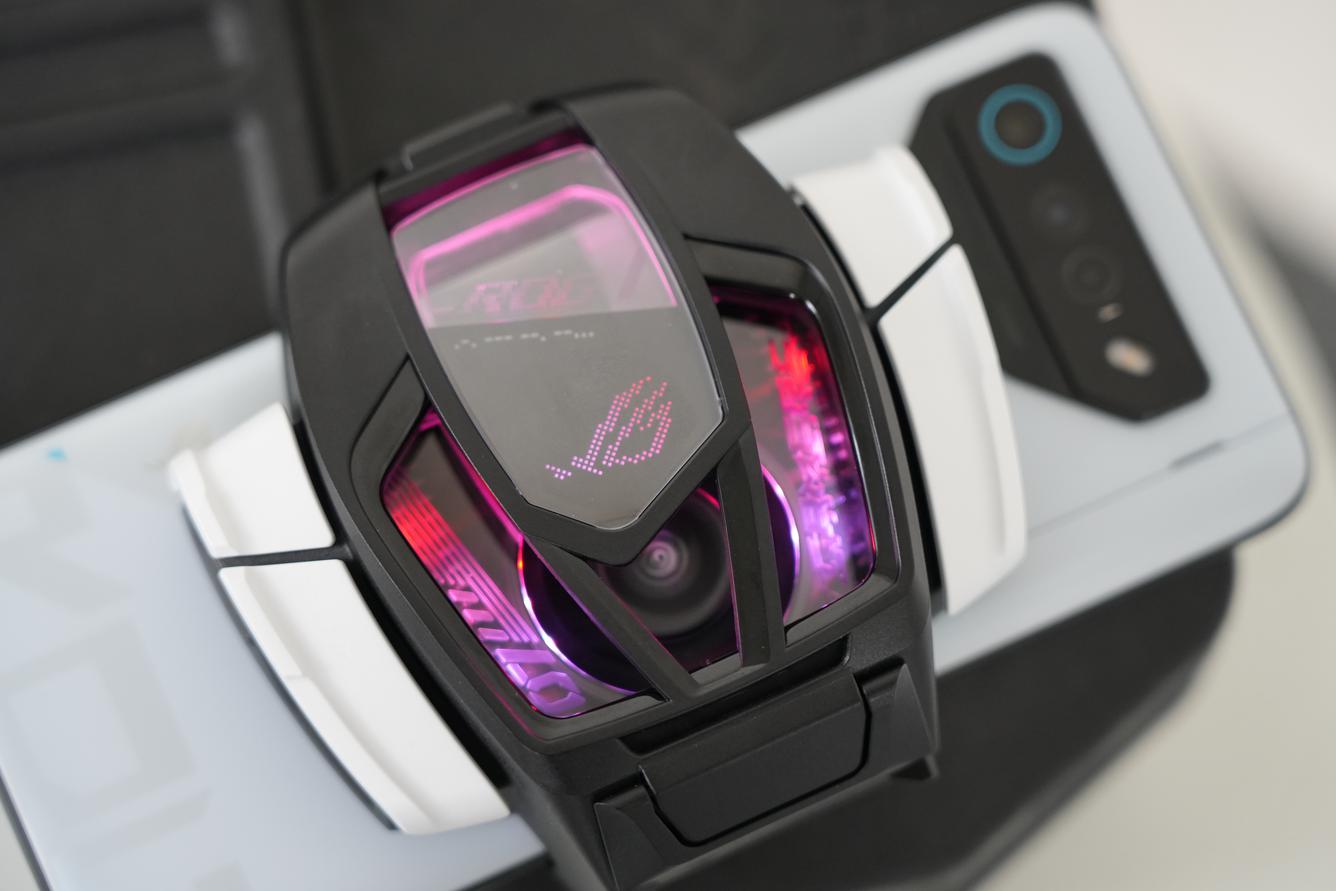 鏂板搧鑵捐rog娓告垙鎵嬫満7pro,涓撲笟鐜╁蹇呯湅鑵捐rog娓告垙鎵嬫満7pro