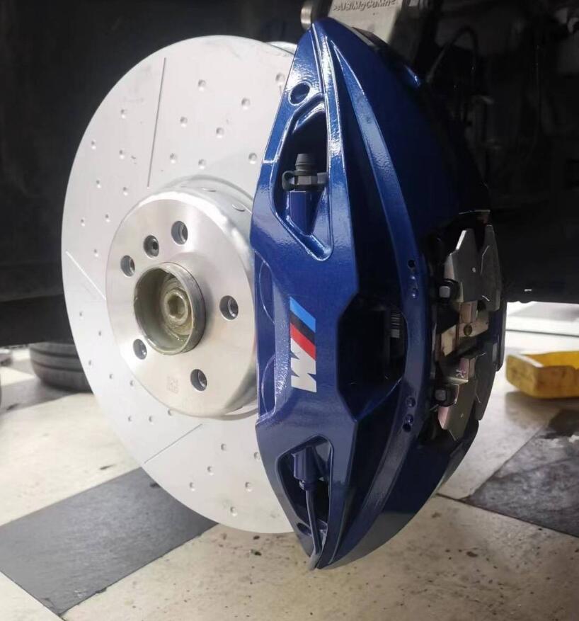 x5宝马2020刹车卡钳套,新款宝马x5刹车卡钳拆装